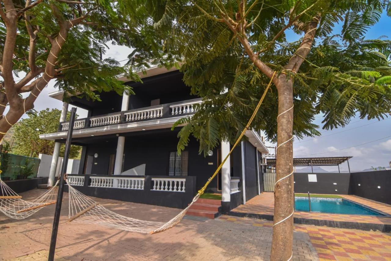 Empyrean Stay Ll 3Bhk Ll Black Horse Villa Ll Ac Ll Private Pool Ll Wifi II Lux Ll Лонавала Екстериор снимка
